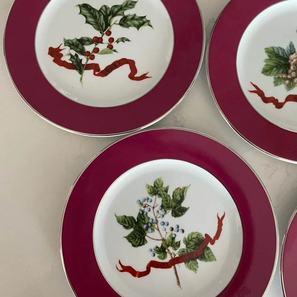 Williams Sonoma Botanical Plates, Set of 4
